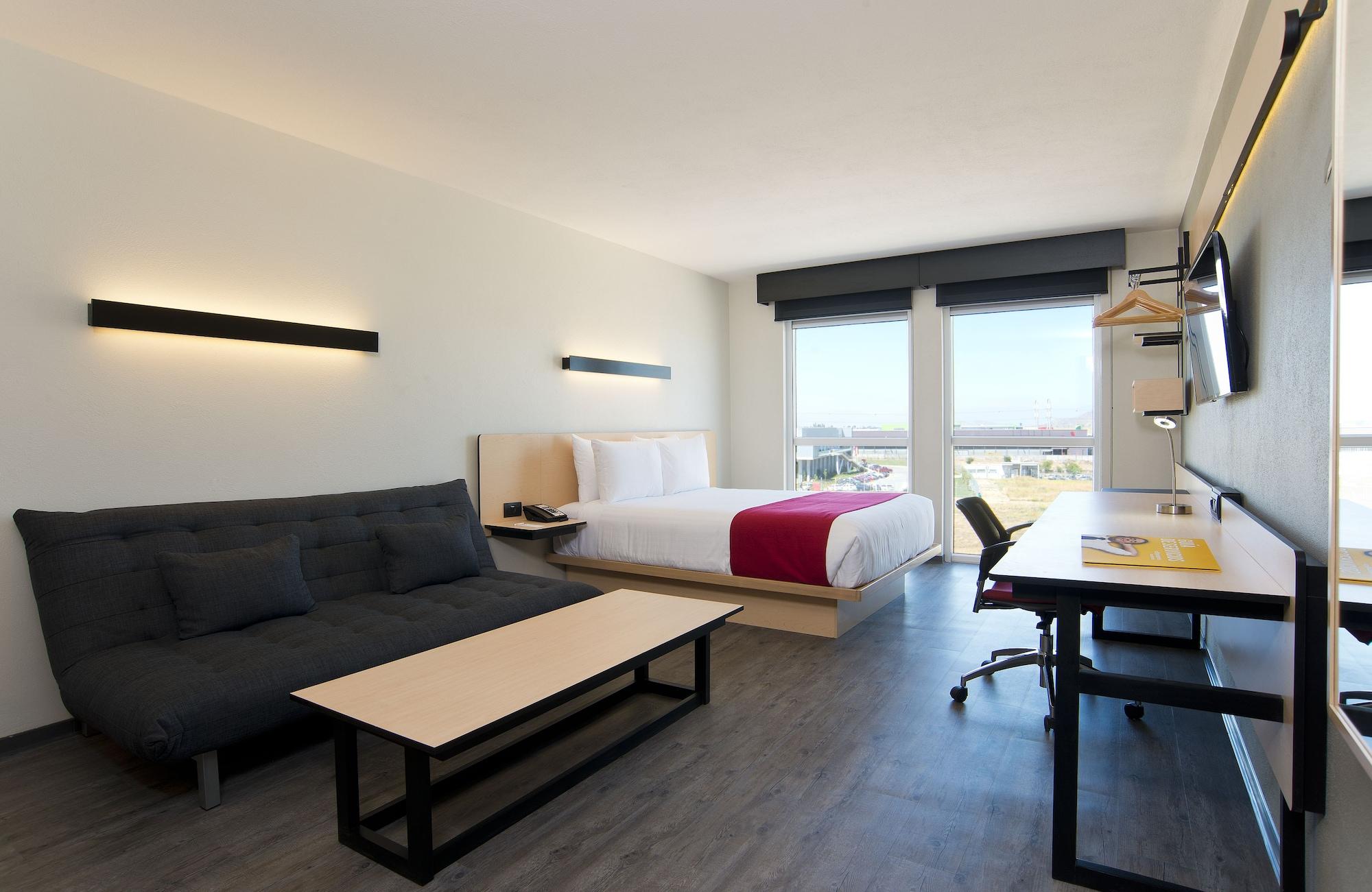 ซิตี้ เอ็กซ์เพรส ซานติอาโก แอโรปูร์โต ชิลี Hotel ภายนอก รูปภาพ