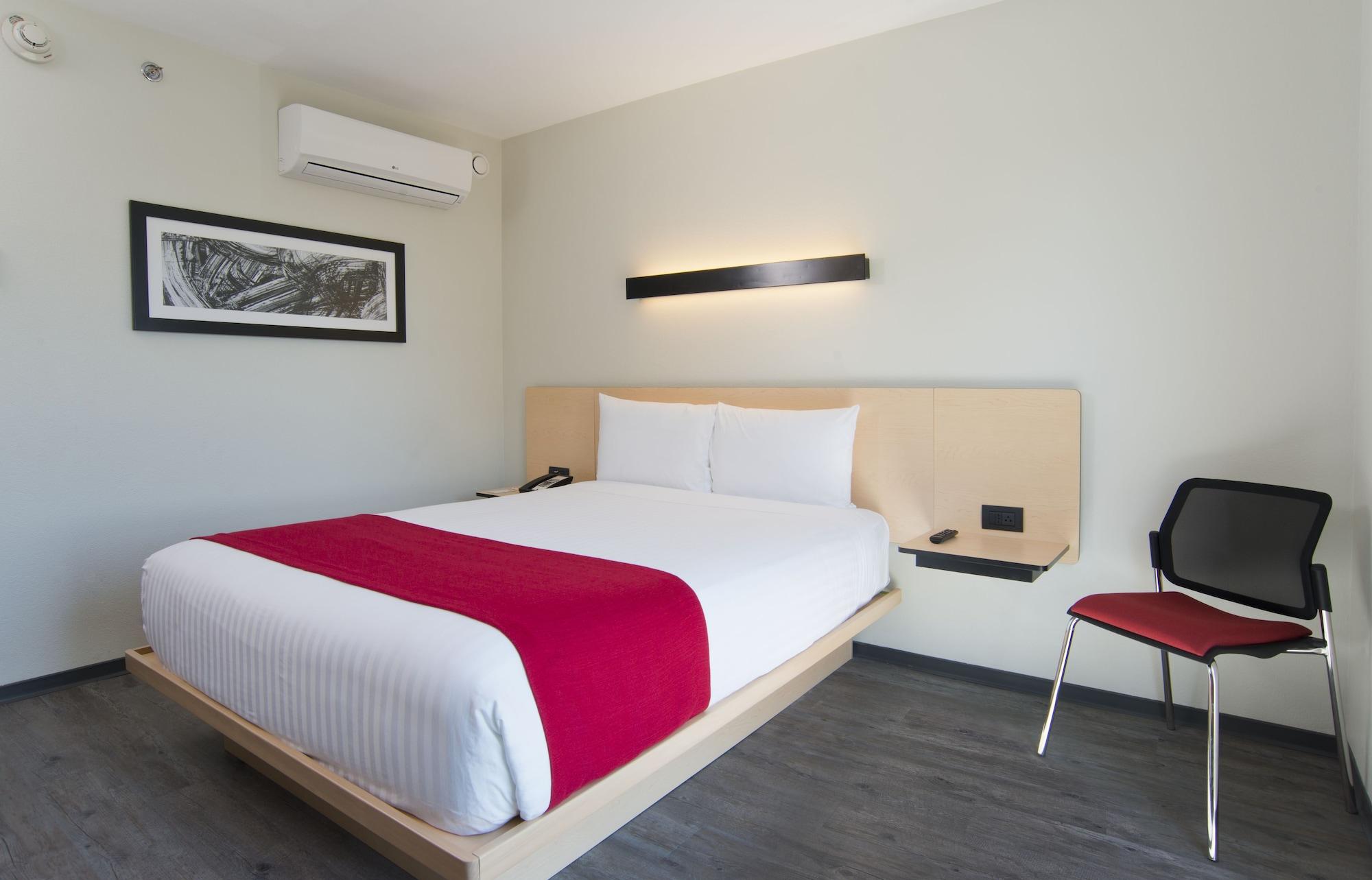 ซิตี้ เอ็กซ์เพรส ซานติอาโก แอโรปูร์โต ชิลี Hotel ภายนอก รูปภาพ